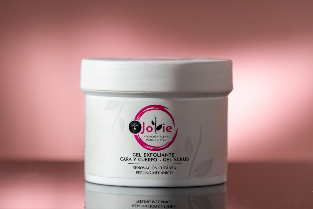 Gel Scrub Exfoliante Cara y Cuerpo Jolie 1991